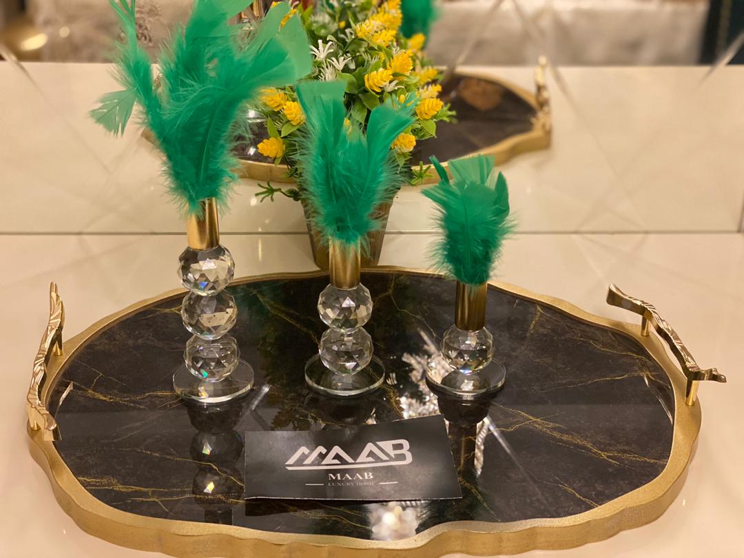 3 Piece Feather Decor.