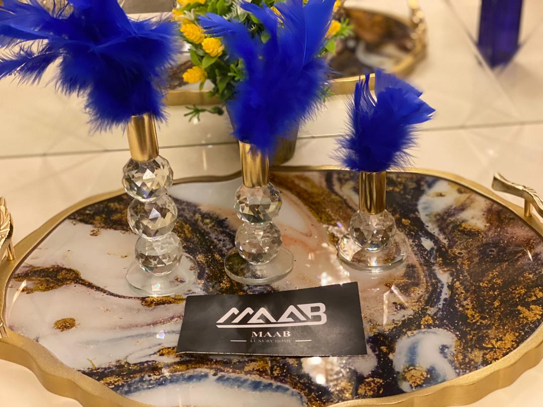 3 Piece Feather Decor.